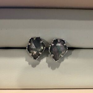 Kendra Scott Tessa - Black Mother of Pearl Elegant Silver Stud Earrings